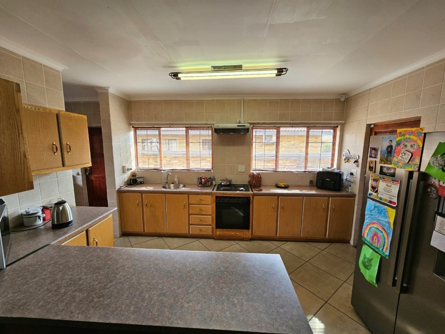 3 Bedroom Property for Sale in Grimbeeck Park North West